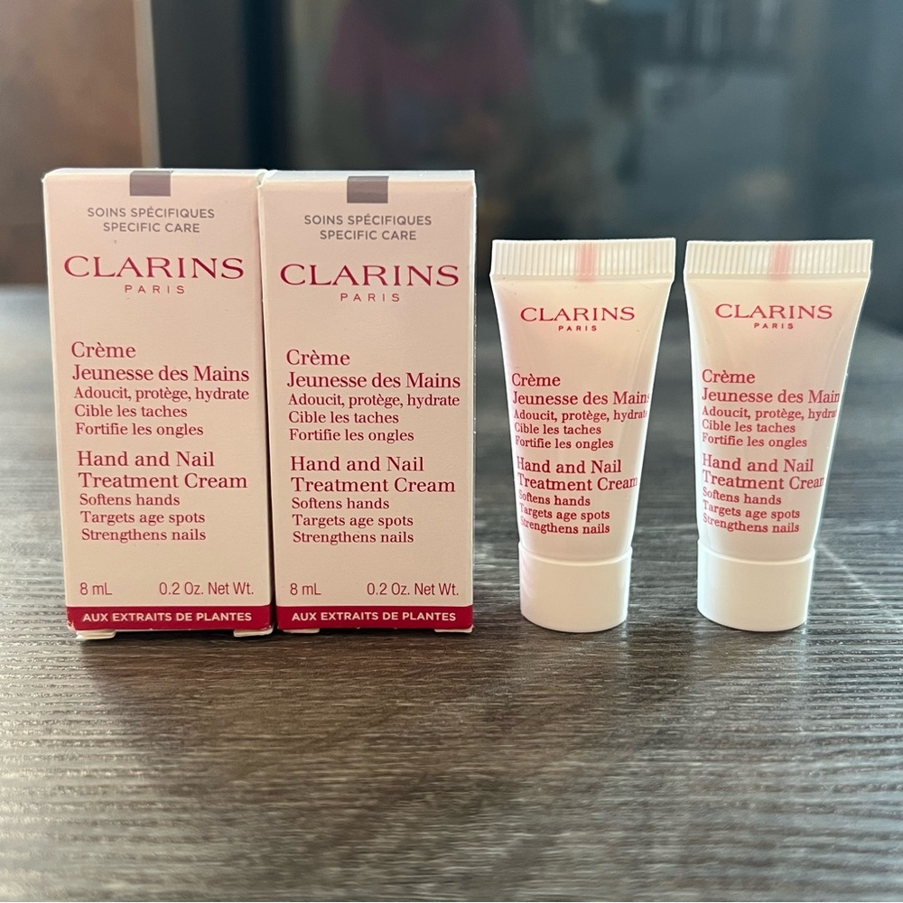 Clarins Hand and Nail Treatment Cream 16ml